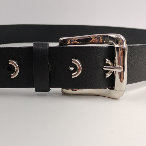 Black Leather Belt With Metal Accents - Picture 3 of 11